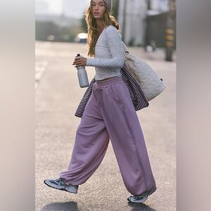 New FP Movement Free People Sweat Equity Mauve Joggers Pants sz M